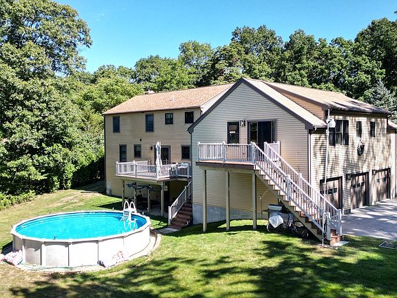 4th image of 121 Wallum Lake Rd