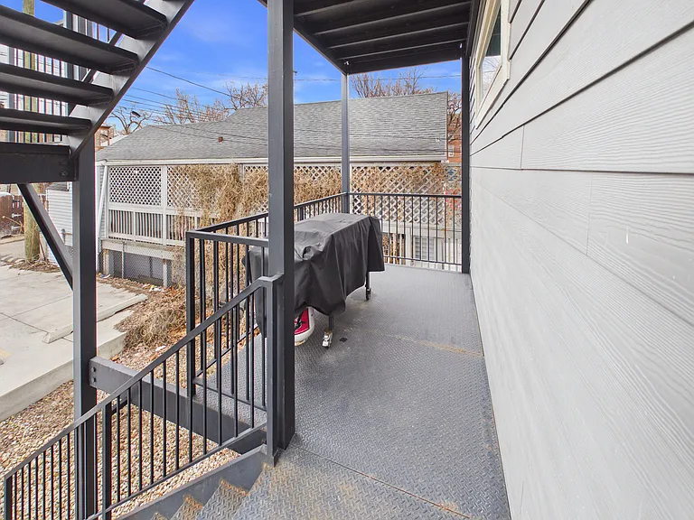 2647 W 23rd Pl #1 — Photo 31
