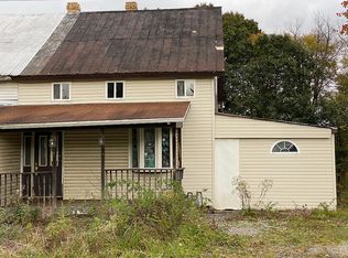 111 McClellan Dr, Butler, PA 16001