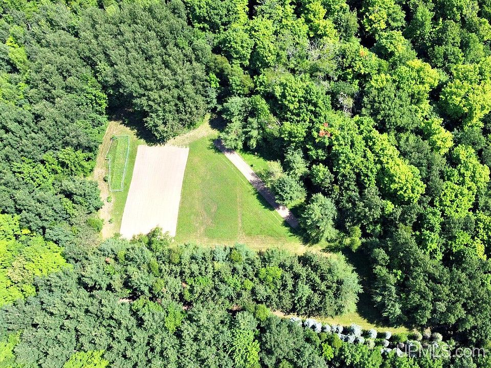 1st image of Marek Rd