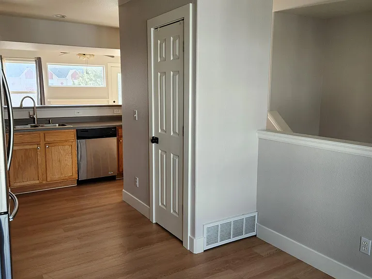 47 Vale Cir — Photo 6
