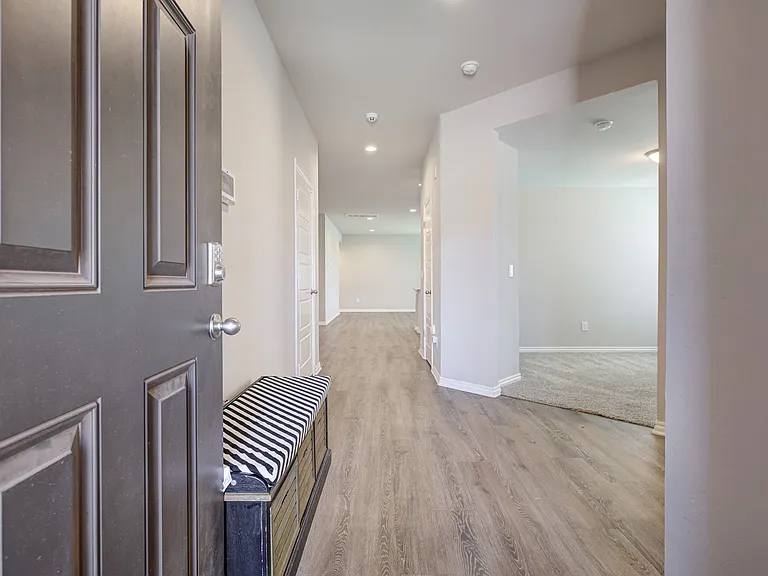 14800 Lost Falls Way — Photo 2