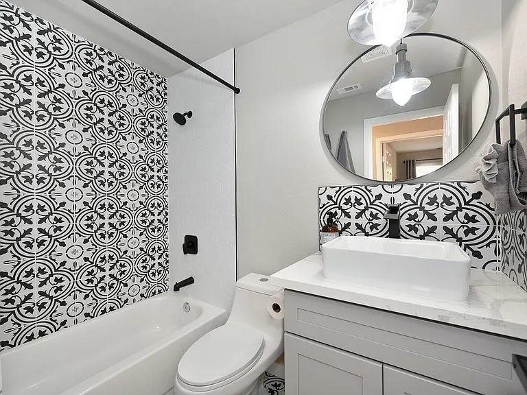3425 Corbin Way — Photo 12