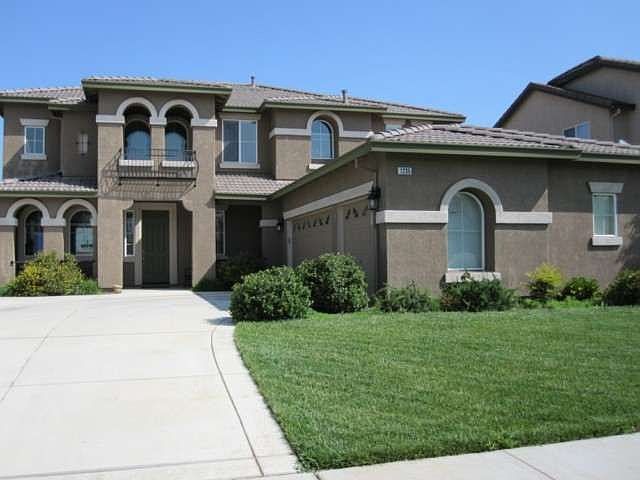 1st image of 1235 Jewelflower St
