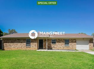 619 Prairieview Dr, Mansfield, TX 76063