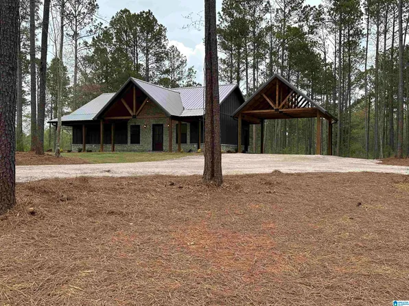 845 County Road 18, Roanoke, AL 36274