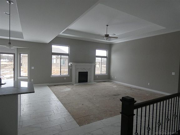 2nd image of 35881 Cascade Dr