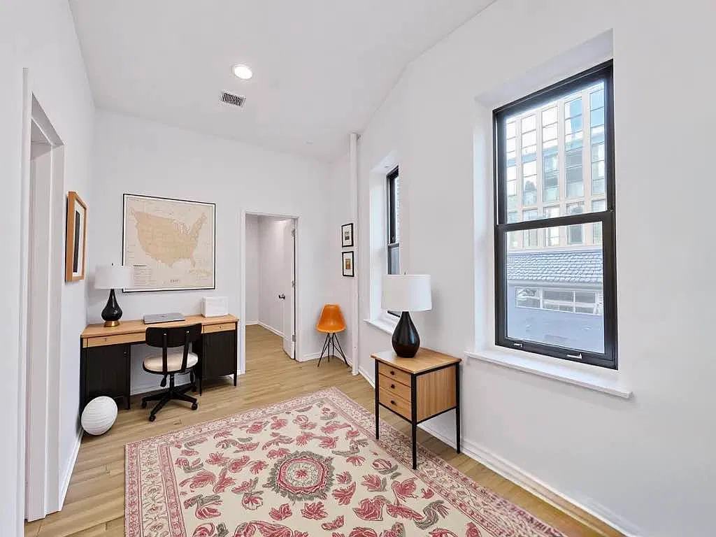 454 West 36th Street — Photo 1