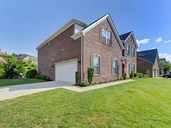 2nd image of 1200 Odyssey Ln