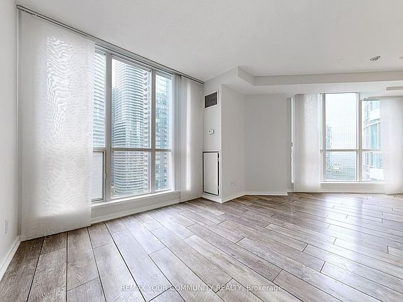 2nd image of 208 Queens Quay St W #2212