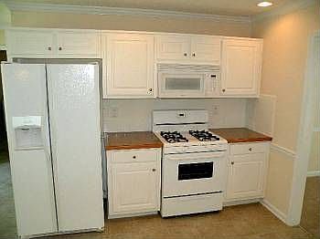 5th image of 307 Pebblestone Dr
