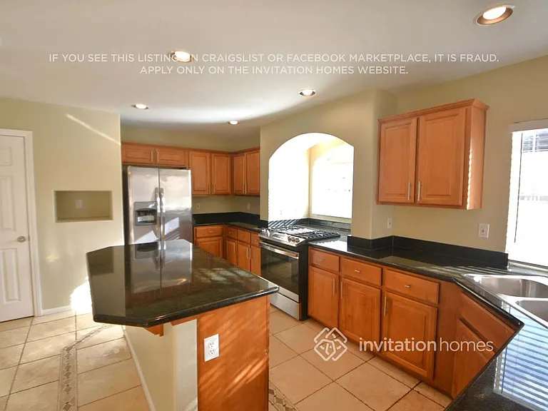 11027 Pentland Downs St — Photo 10