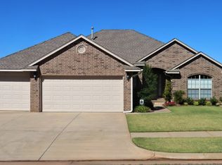 2709 NW 169th St, Edmond, OK 73012