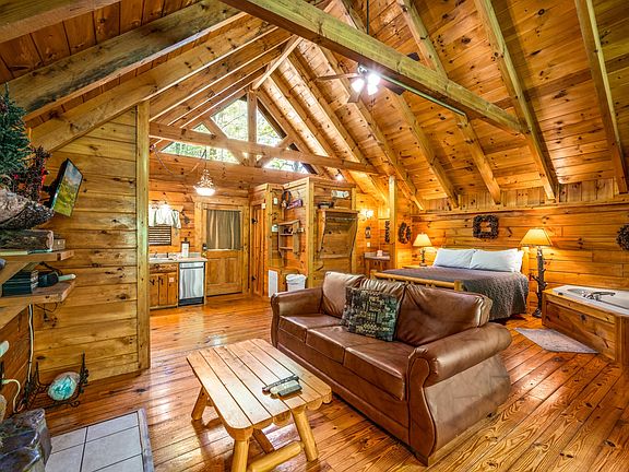 3rd image of 4203 Alpine Ridge Way