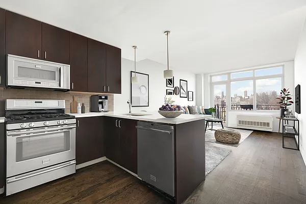 Rented by Compass | media 9