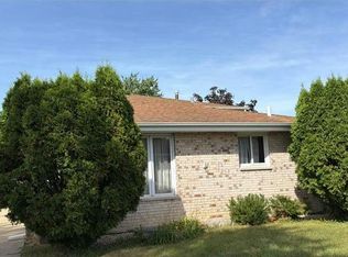 3024 Cappelletti Dr, South Chicago Heights, IL 60411