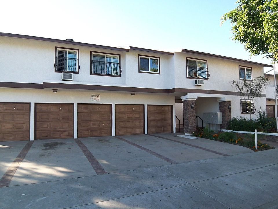 1st image of 4204 45th St