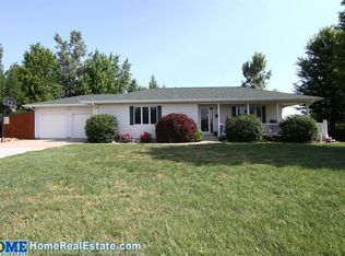 157 M Rd, Adams, NE 68301