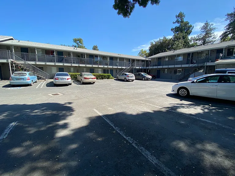 3259 Marshall Way #15 — Photo 12