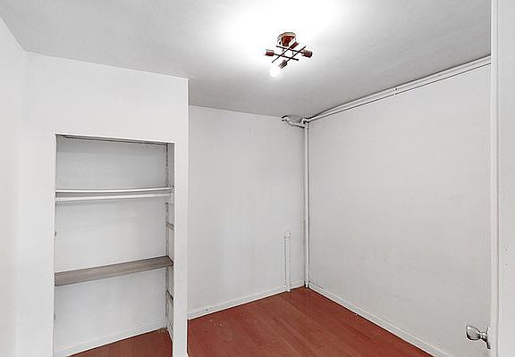 5th image of 219 Avenue A Front 2