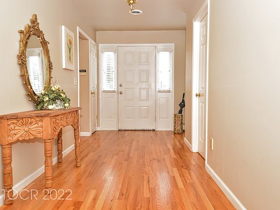 5th image of 59 Mulford Dr