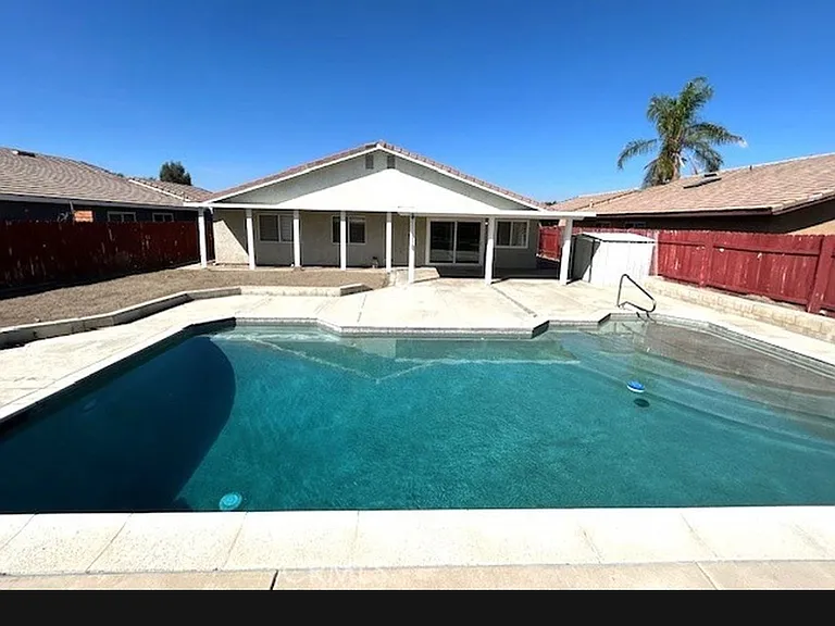 668 Kesha Ct — Photo 8