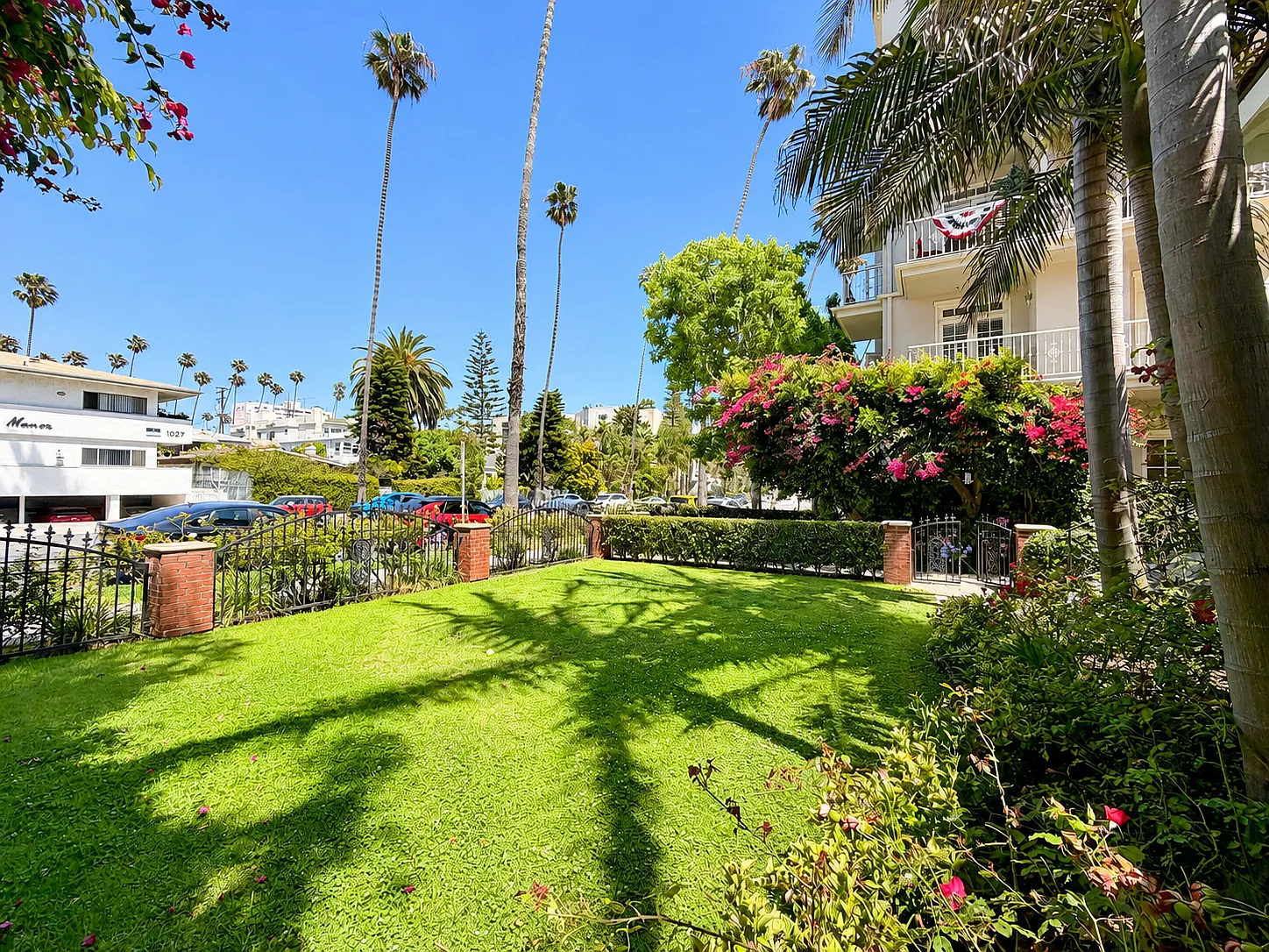 3 bed, 2000 sqft, $9,500 — Photo 2