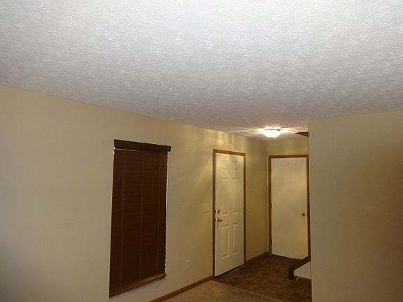 4th image of 1084 Keny Blvd