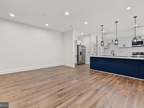 5th image of 1341 Pennsylvania Ave SE #4B