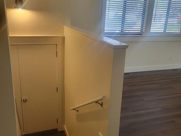 5th image of 165 W 910 S