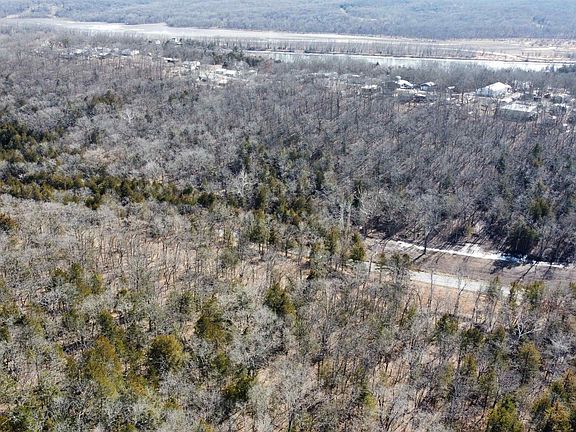 3rd image of Lost Valley Rd