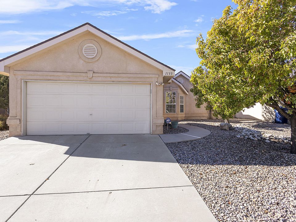 1st image of 1133 Avenida Las Vistas NW