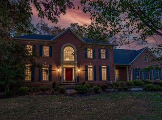 2 Windflower Ct, Reisterstown, MD 21136