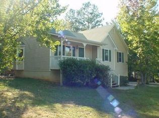 36 Willow Bend Dr, Cartersville, GA 30121