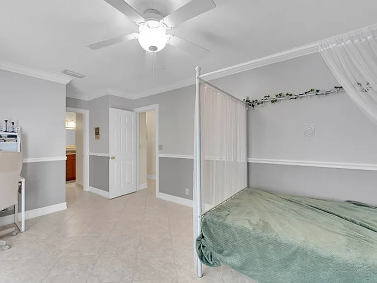 6245 Old Court Rd #202 — Photo 10