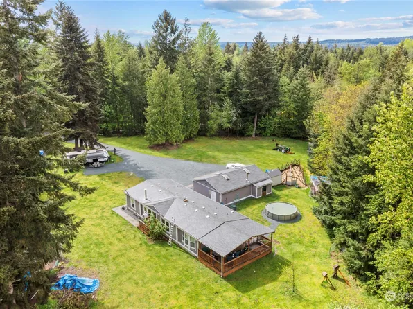 18711 220th Avenue E, Orting, WA 98360