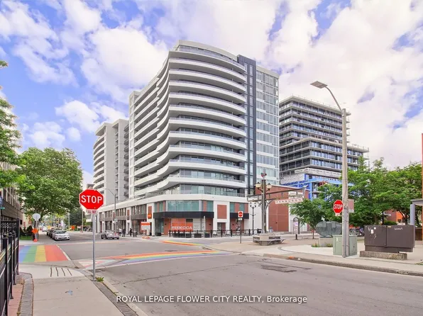 212 King William St, Hamilton, ON