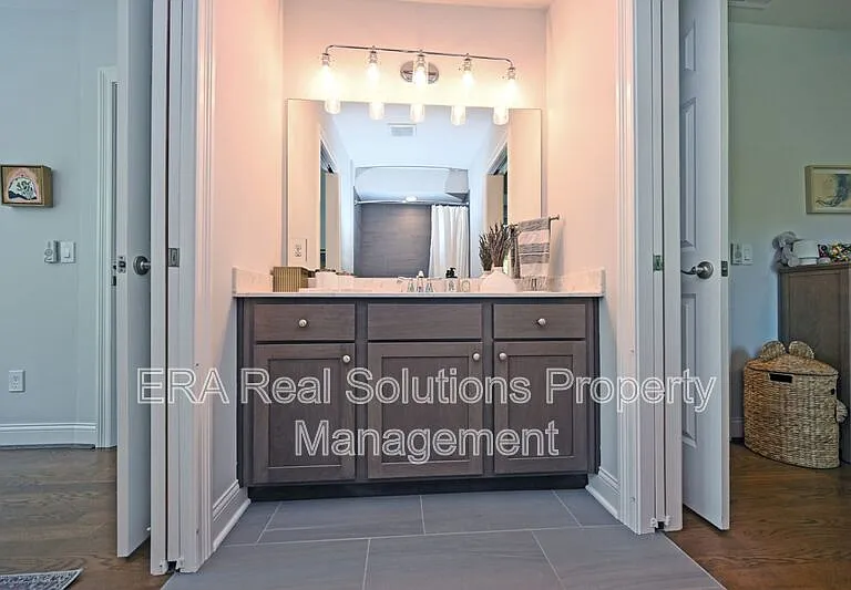 1620 Merrimac St — Photo 11