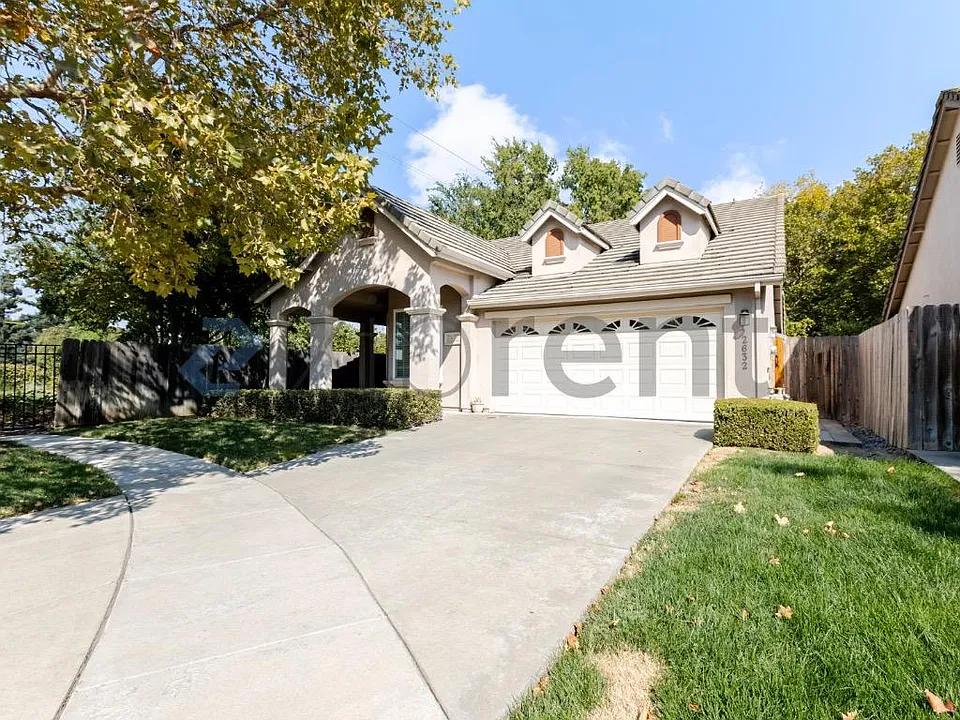 2632 Arbury Ct