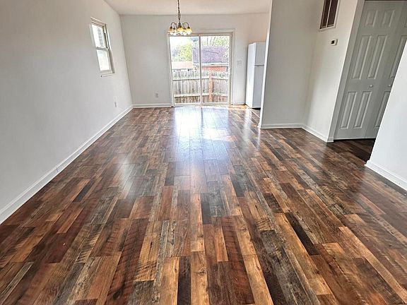 3rd image of 116 Kim Ct