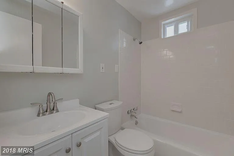 3044 R St NW #2 — Photo 8