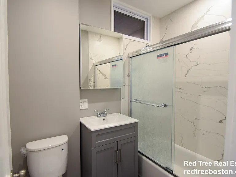 142 Sutherland Rd #U3 — Photo 15