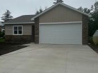 508 W Mackie St, Beaver Dam, WI 53916