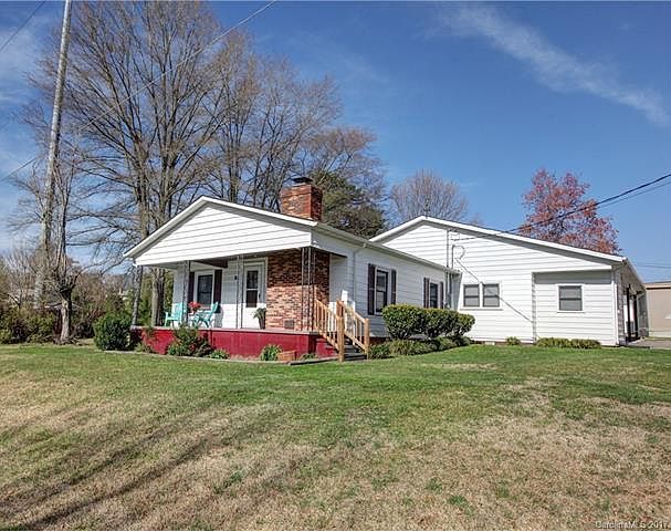 1st image of 115 Harrison Dr