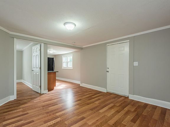 2nd image of 1129 Overton Pl APT 1