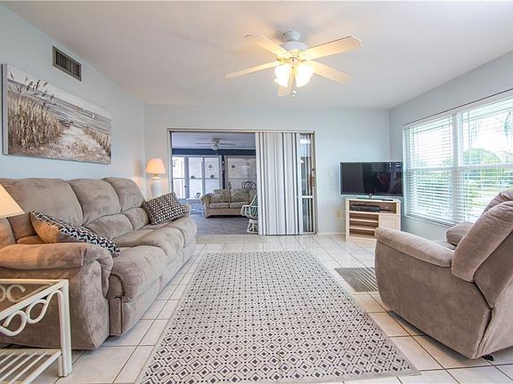 4th image of 8142 Coco Solo Ave