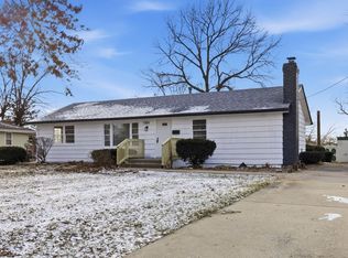 1704 S Highland Dr, Independence, MO 64057