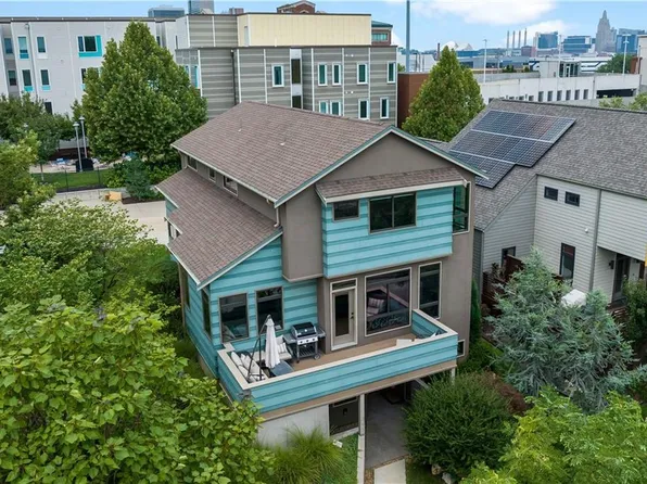 2420 Forest Ave, Kansas City, MO 64108