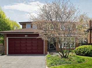 6 Epping Ct, Markham, ON L3R 3H1