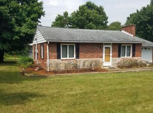18 Earl Ave, Bloomville, OH 44818